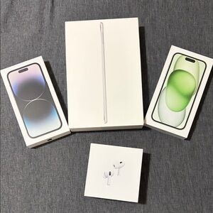 Apple iPhone, AirPods and iPad Mini Boxes